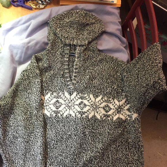 Greg Oversized Sweater - Picture 4 of 5